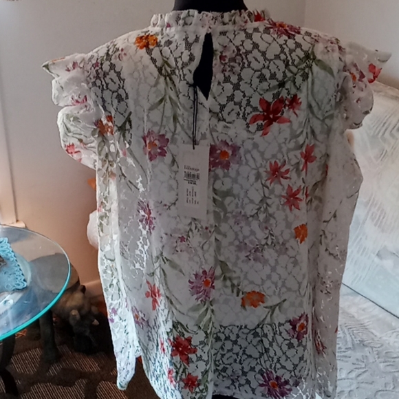 Top - Picture 2 of 5